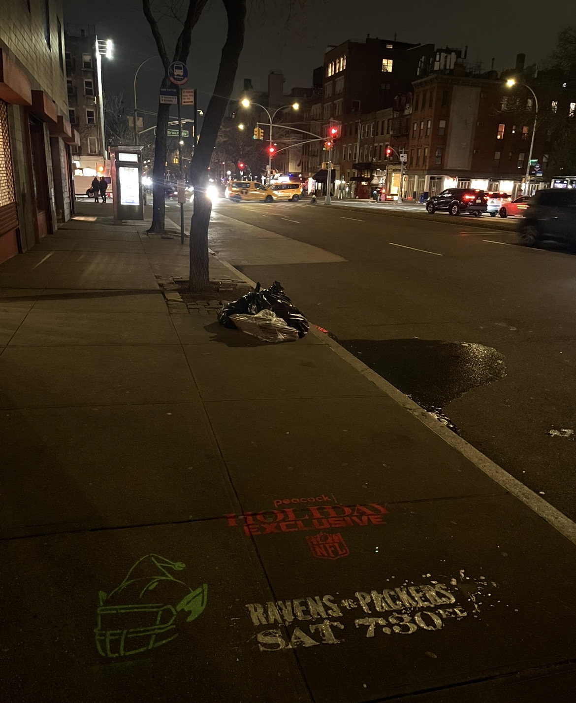 W Broadway & W Houston St